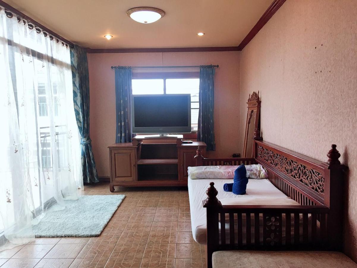 Hotel S.K. House 1 à Chiang Mai Extérieur photo
