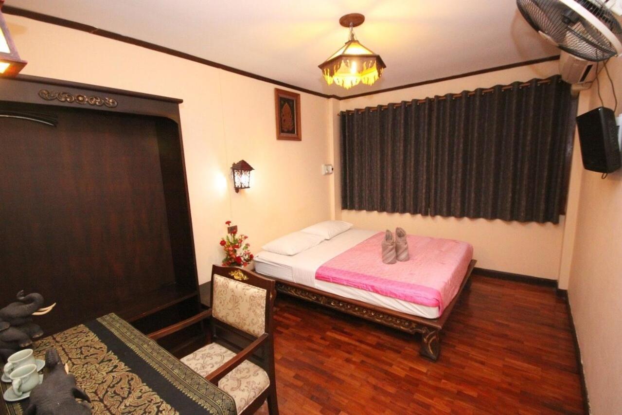 Hotel S.K. House 1 à Chiang Mai Chambre photo