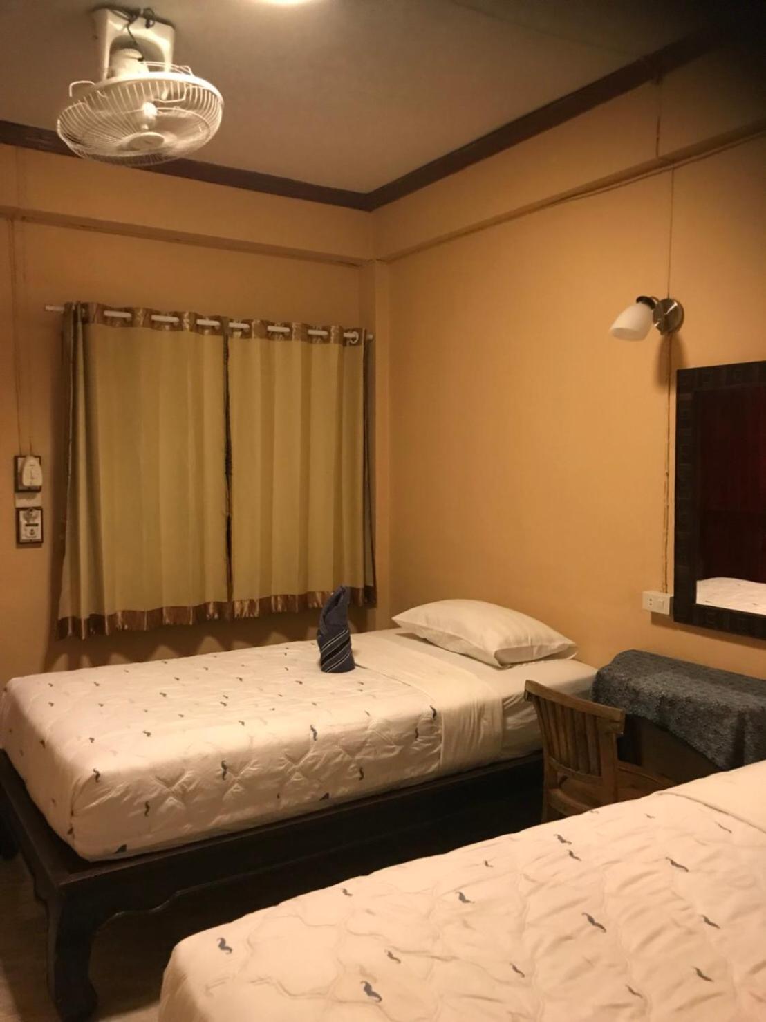 Hotel S.K. House 1 à Chiang Mai Chambre photo