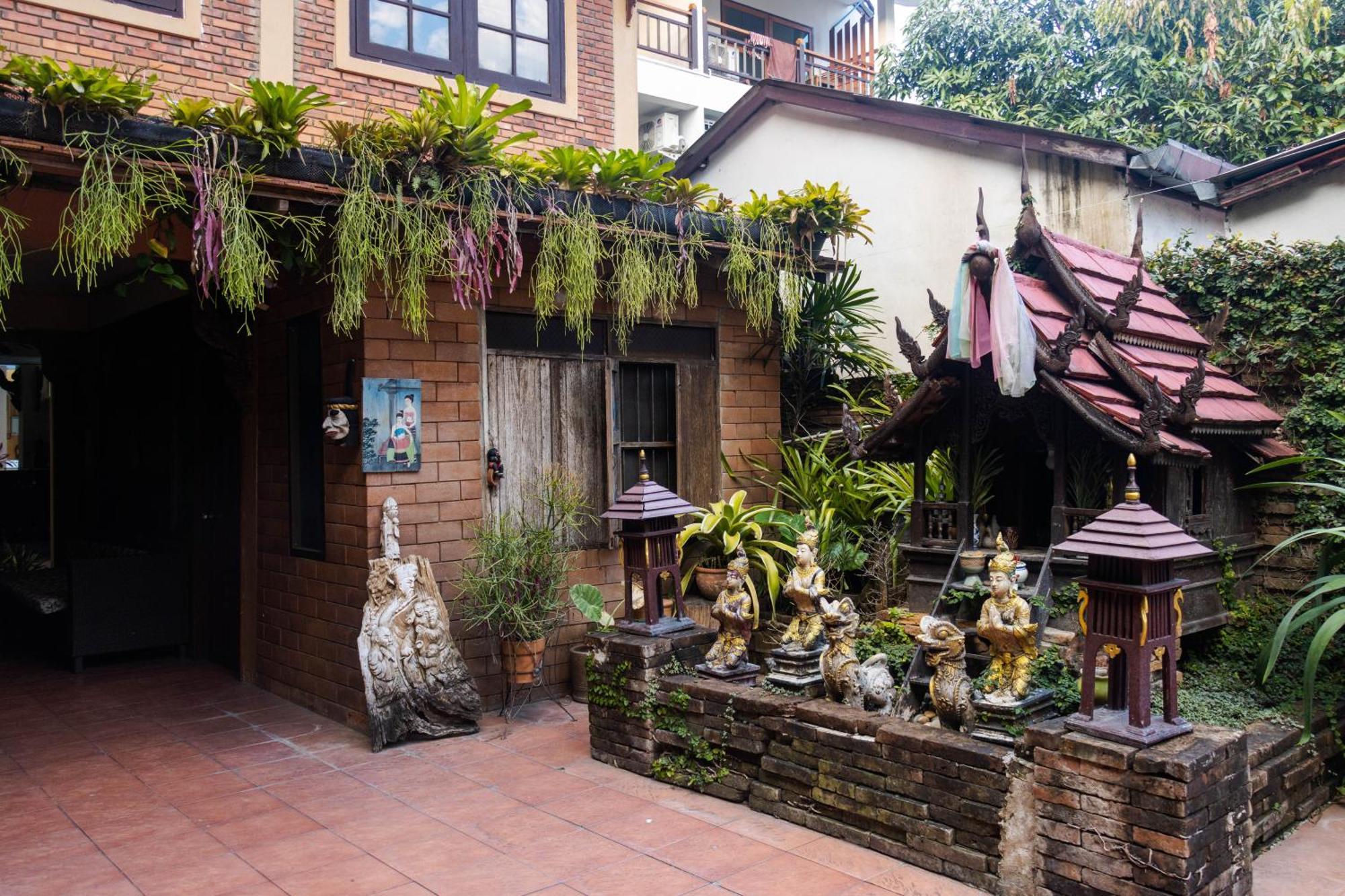 Hotel S.K. House 1 à Chiang Mai Extérieur photo