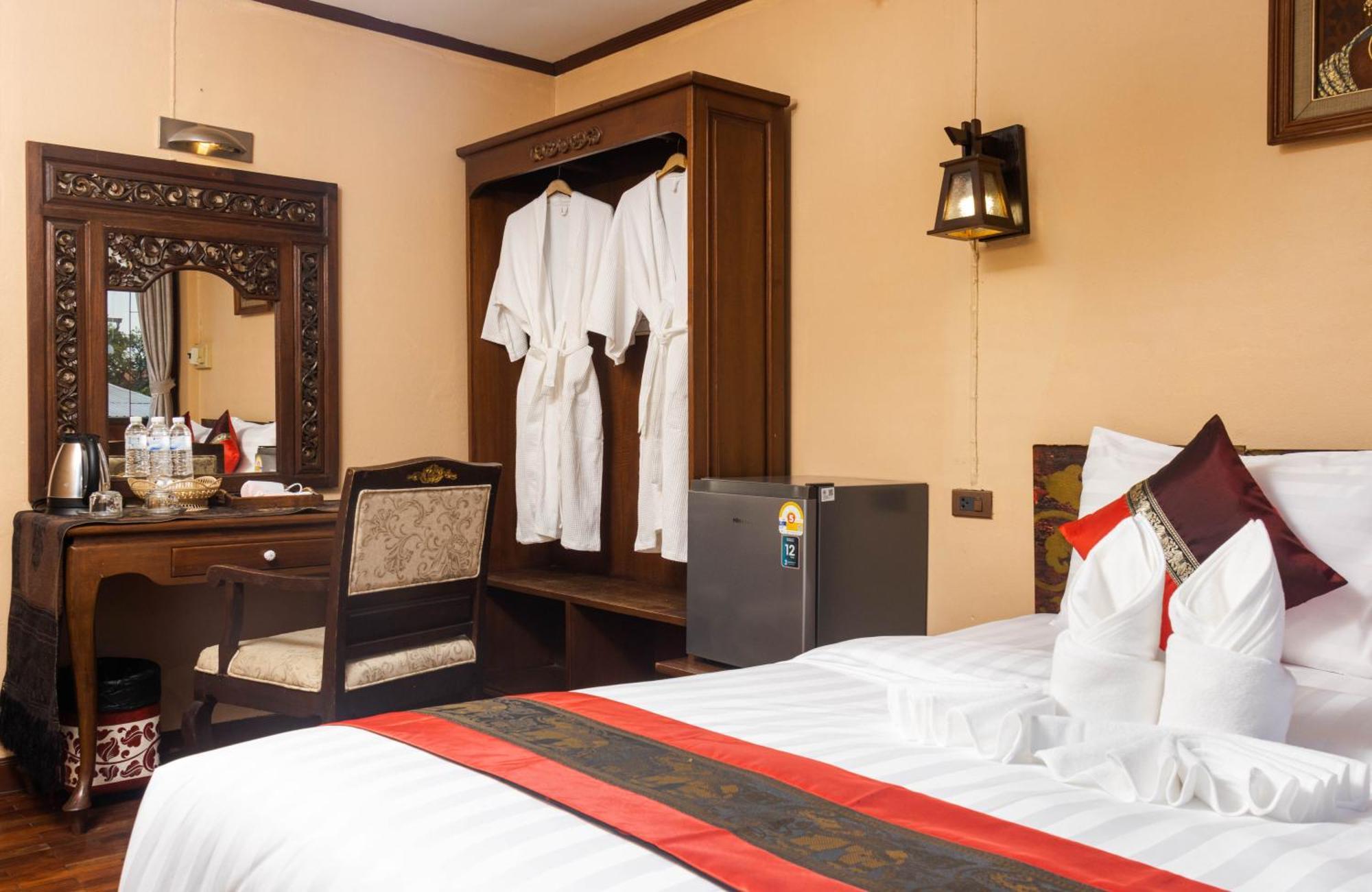 Hotel S.K. House 1 à Chiang Mai Extérieur photo