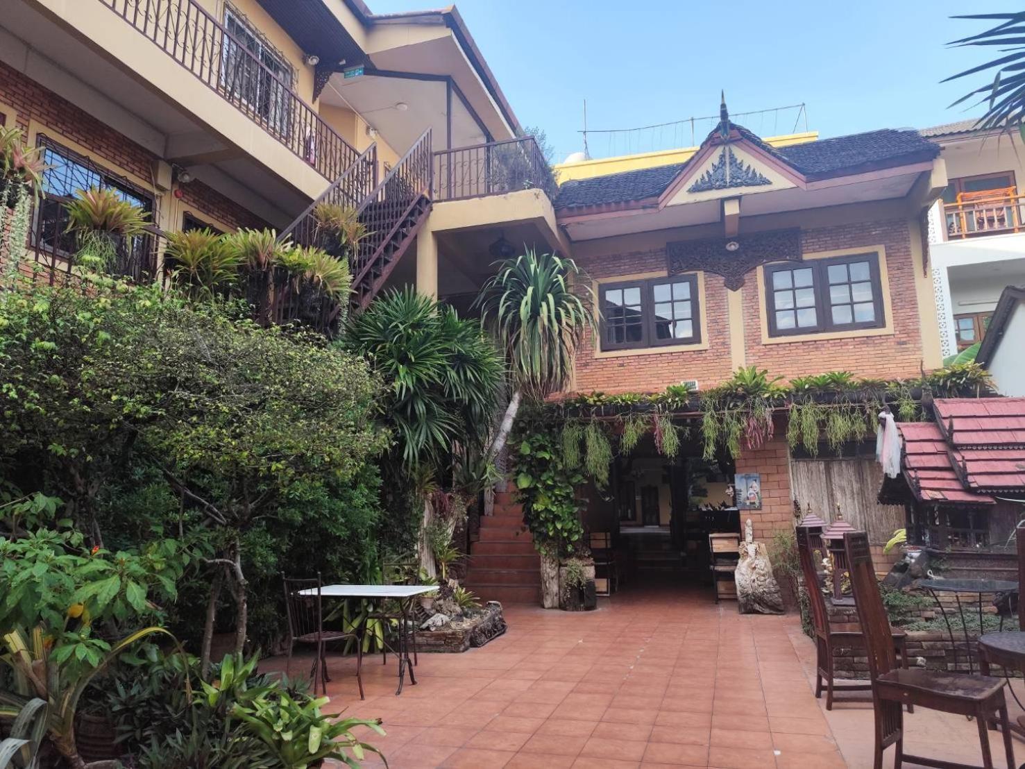 Hotel S.K. House 1 à Chiang Mai Extérieur photo