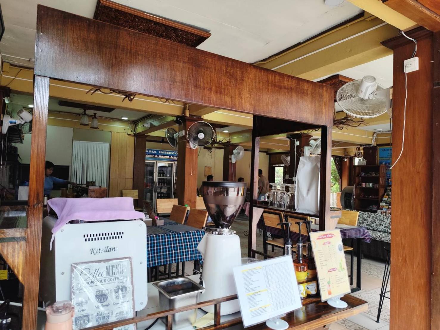 Hotel S.K. House 1 à Chiang Mai Extérieur photo